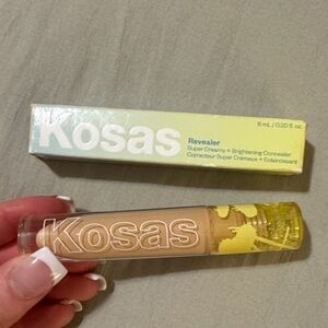 Kosas Revealer Super Creamy + Brightening Concealer